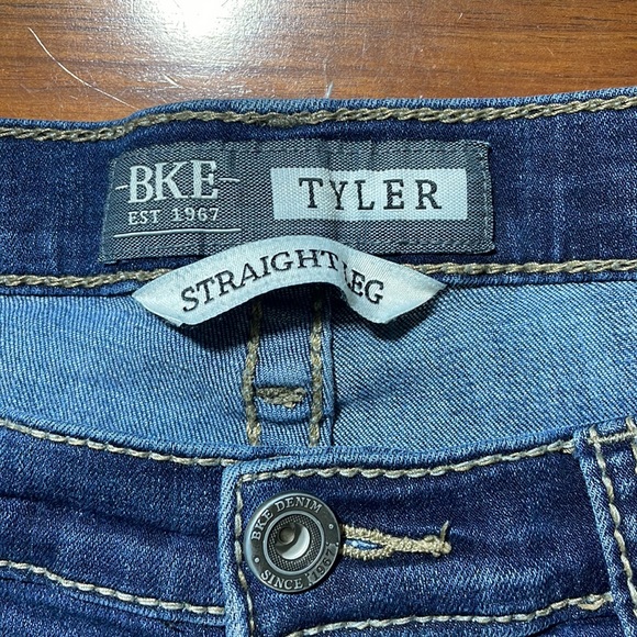 Buckle BKE mens 34x32 Tyler straight fit denim blue jeans EUC - Picture 5 of 8